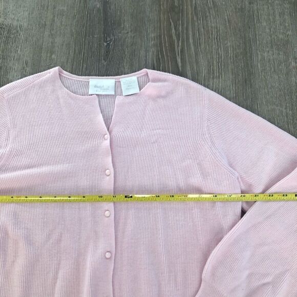 Elizabeth Williams Soft Acrylic Pink Long Sleeve Button Up Sweater Size Medium - Picture 7 of 9